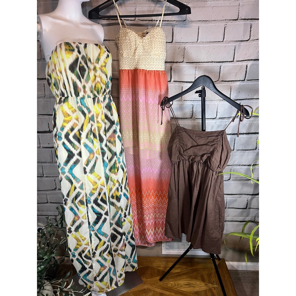 FLY BUY DRESS BUNDLE ✈️ — MEDIUM & MIGHTY Charlotte Russe, Urban Renewal, Trixxi
